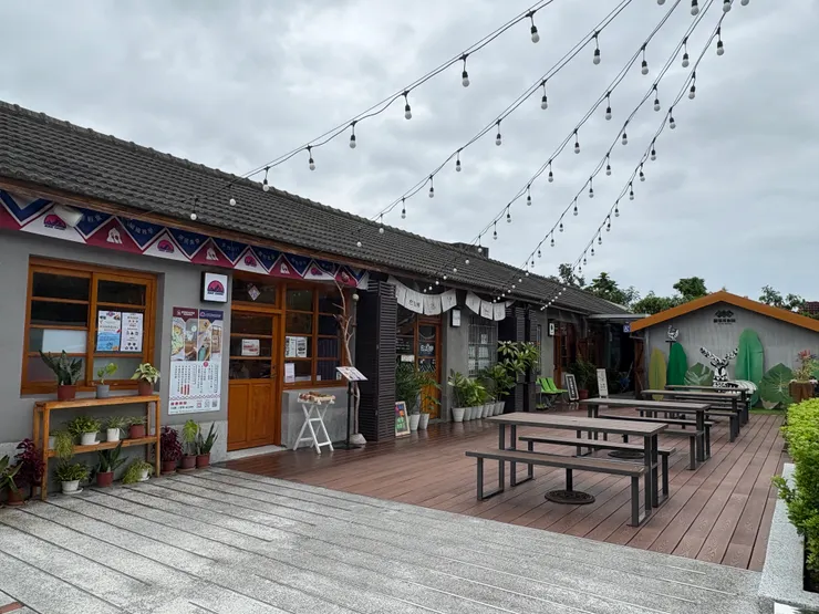 很chill的環境，每間小店都很可愛