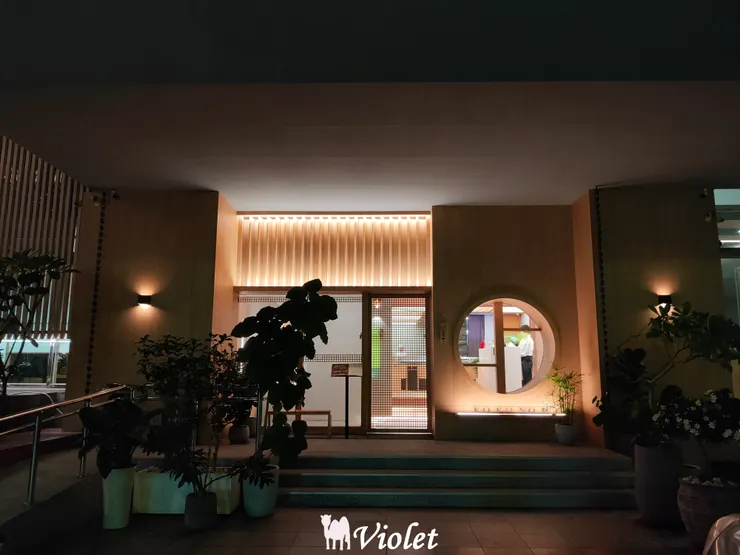 九井自慢料理店門口