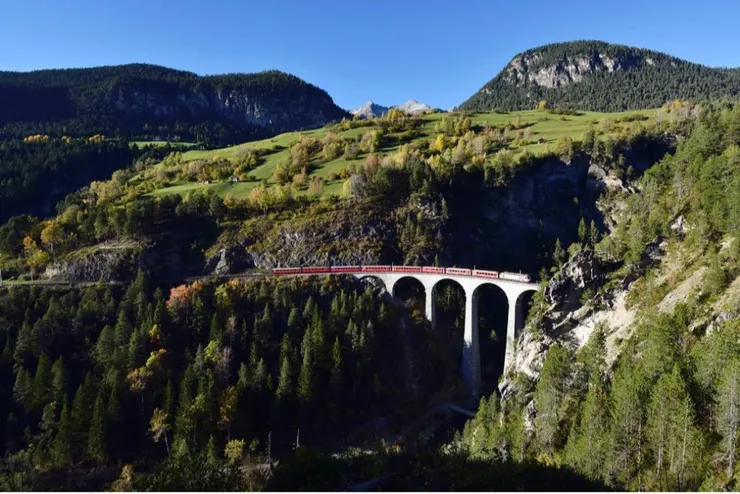 朗德瓦薩橋(圖片來源：Bergün Filisur)