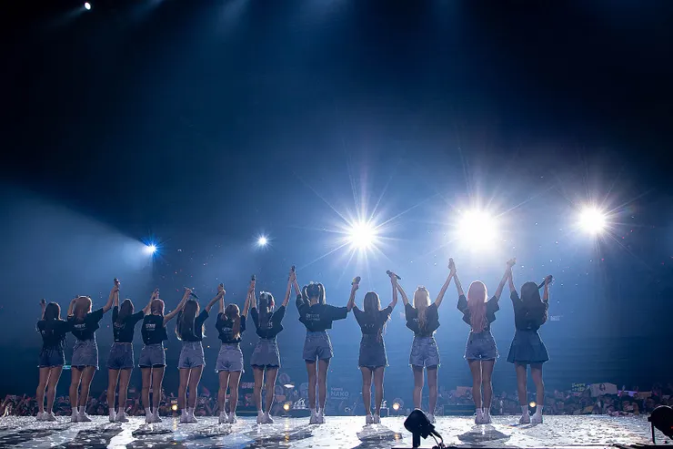 IZ＊ONE 1ST CONCERT【EYES ON ME】in TAIPEI