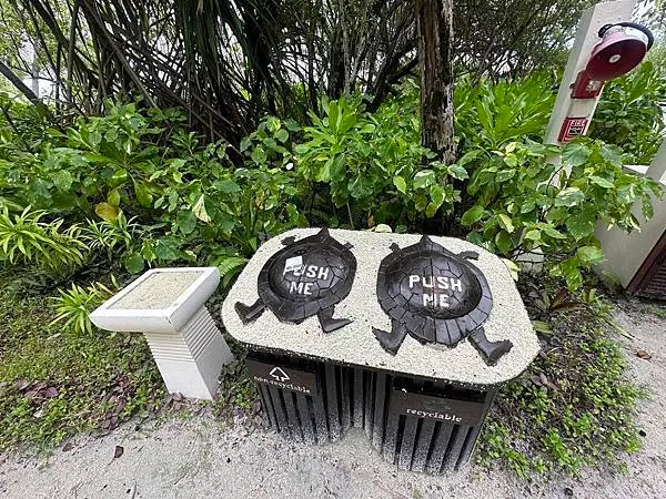 馬爾地夫自由行分享 有會說中文的員工 喜來登滿月島渡假村 M