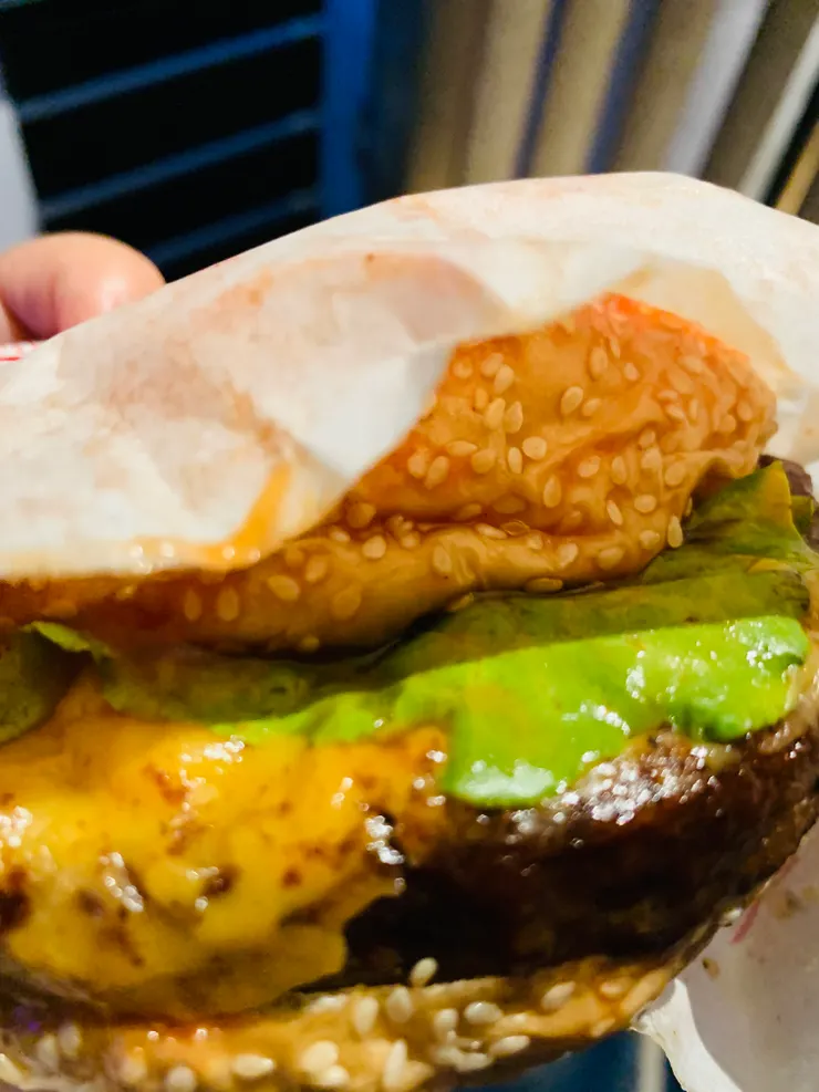 吉事牛排素漢堡