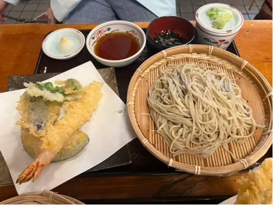 天婦羅蕎麥麵1740YEN