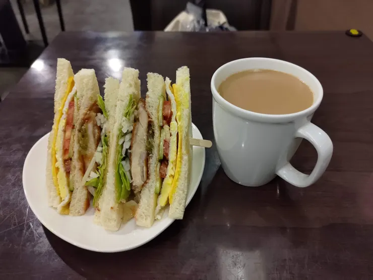 每當發現好吃的店家，就會很開心～