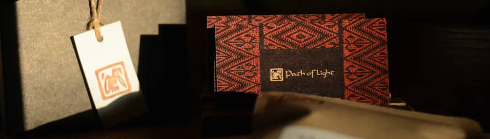 循光小徑在世界角落的沙龍