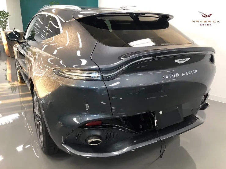 Aston Martin DBX 4.0 V8外匯車