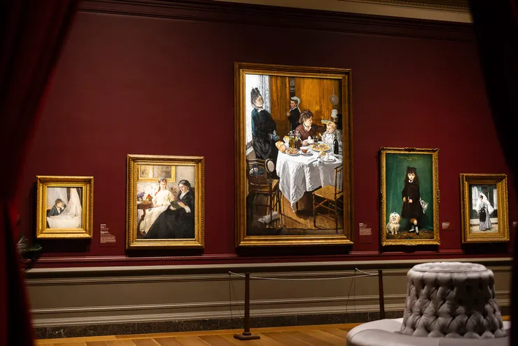 華盛頓特區國家藝廊裡有關印象派的展覽  圖片來源：The Washington Post/Getty Images