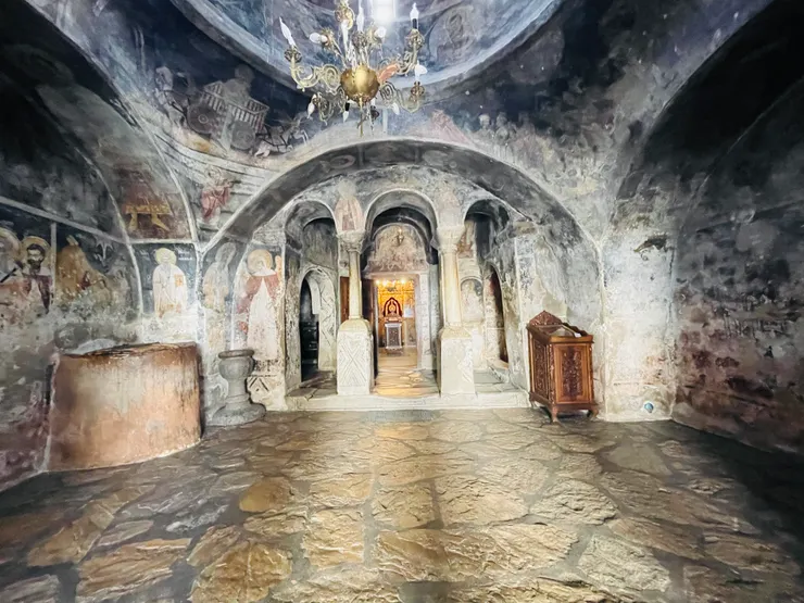 更多溼壁畫照片,在文章開頭處有。