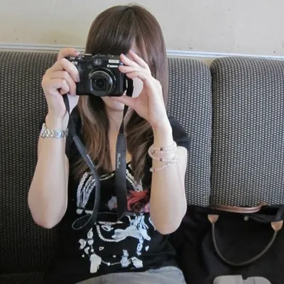 明明很愛貓卻不肯收編者的沙龍