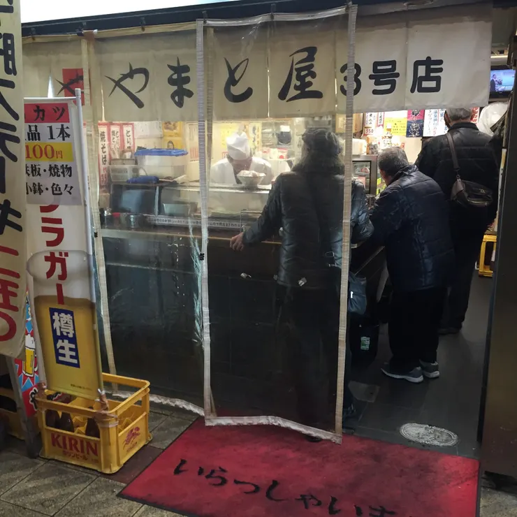 通天閣附近的關西歐吉桑特別多，只做當地居民生意的小店有很濃厚的庶民氛圍