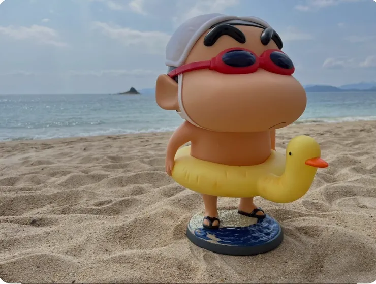 蠟筆小新游泳圈