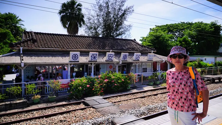 保安車站～有燈箱