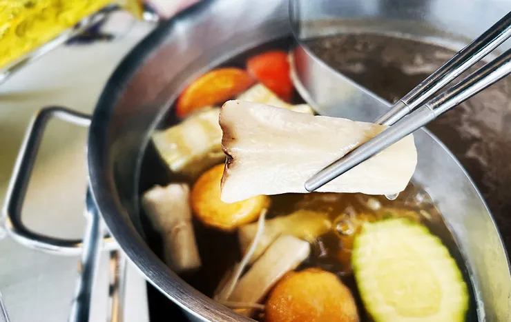 宜蘭新景點2026│巨型Labubu拉布布空降宜蘭梅花湖【大魔遇見熊】