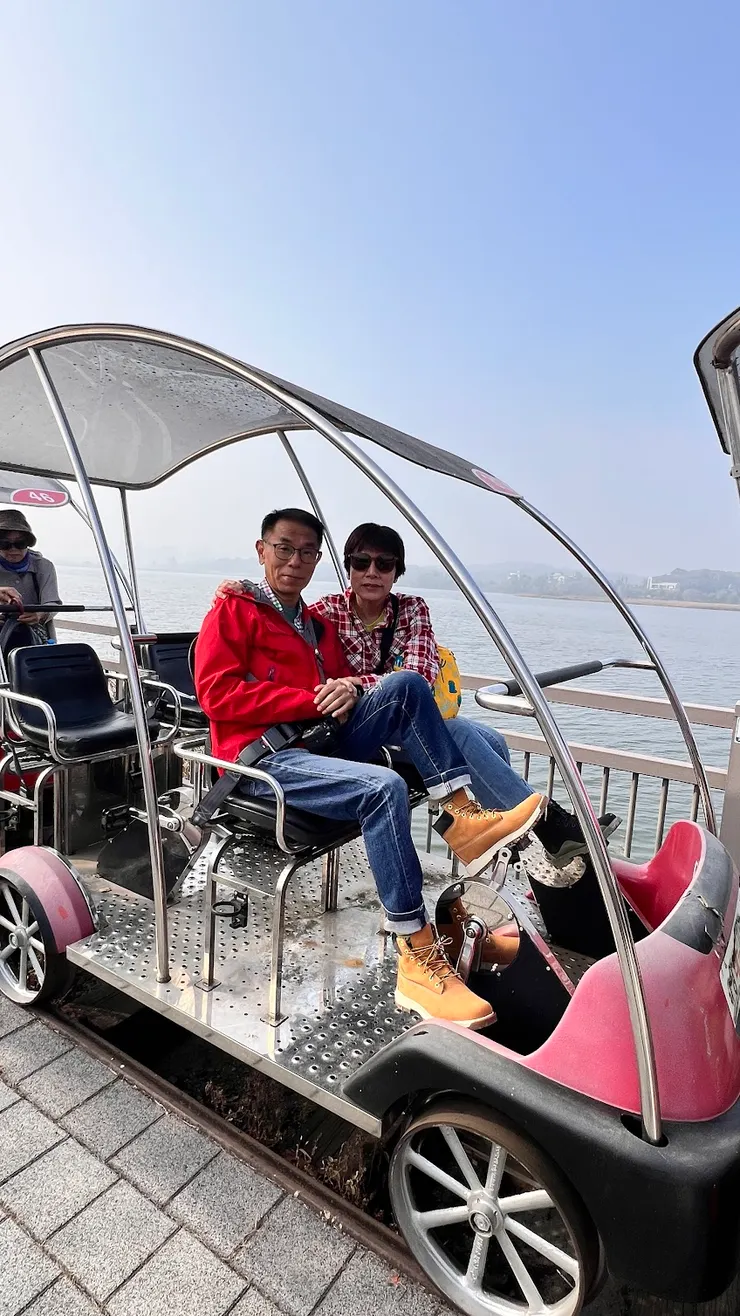 啟程前領隊幫忙拍照免費