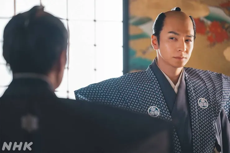 治濟的眼裡有著看不透的深沉