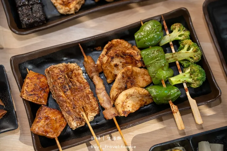 [台北信義]柒息地串燒居酒屋信義店，兩壺熱清酒149元！台北101附近神醬串燒19元起，Dcard與PTT兩大論壇推薦台北居酒屋