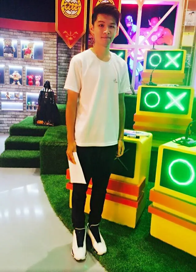 照片拍攝自2015年大學生了沒，設計師的辛酸史