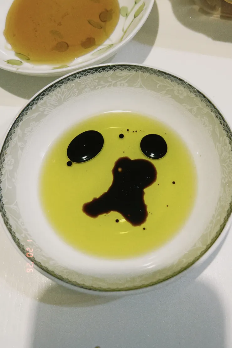 很像狗臉的油醋醬