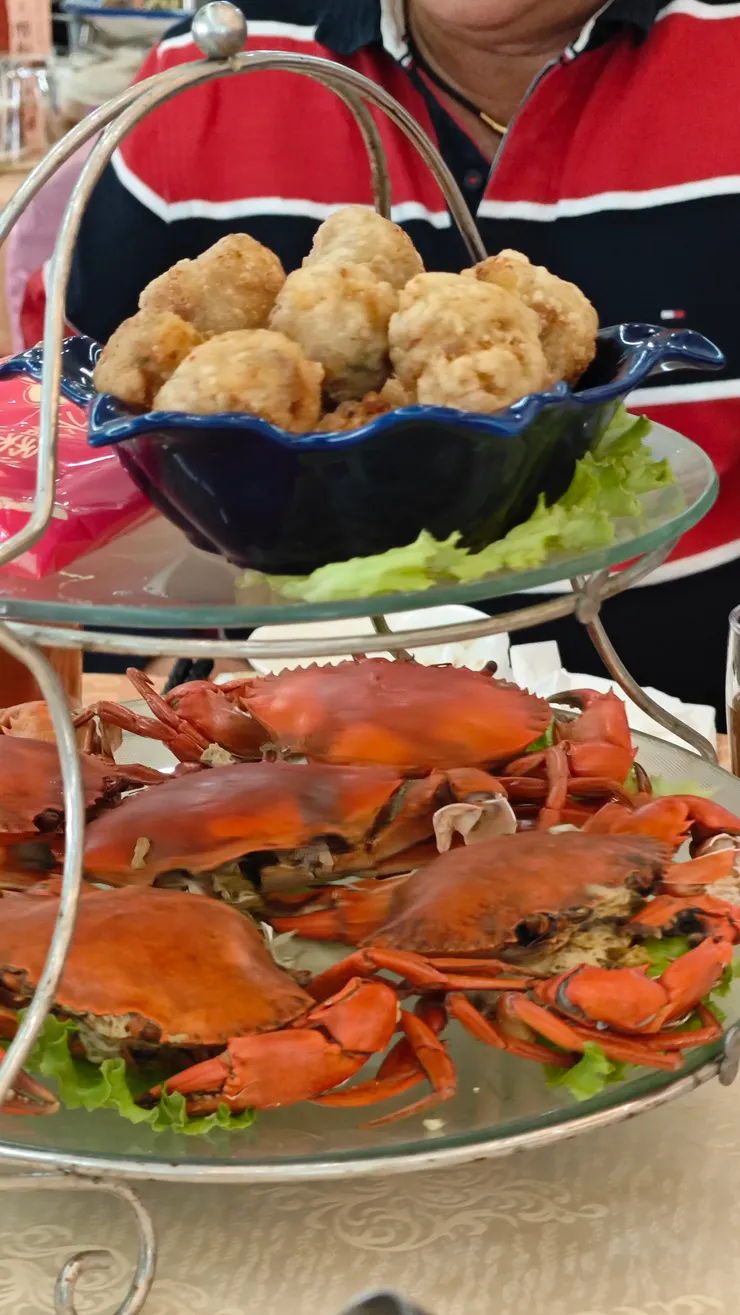 炸丸子算好吃，想多吃但是得忍住