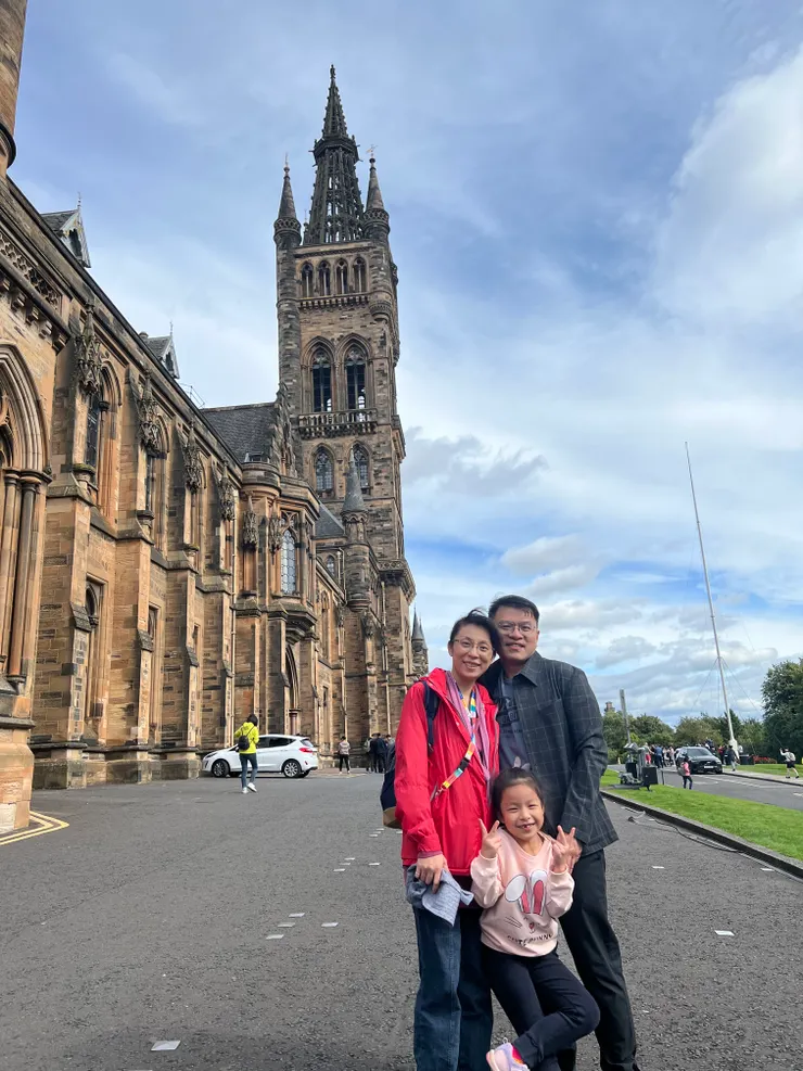 Glasgow校園景色十分古典優雅,令人心曠神怡