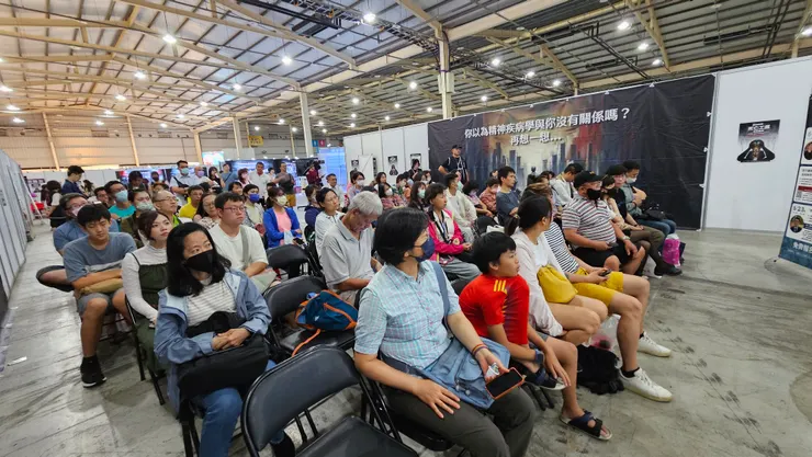 每一次的專家講座都是爆棚坐滿