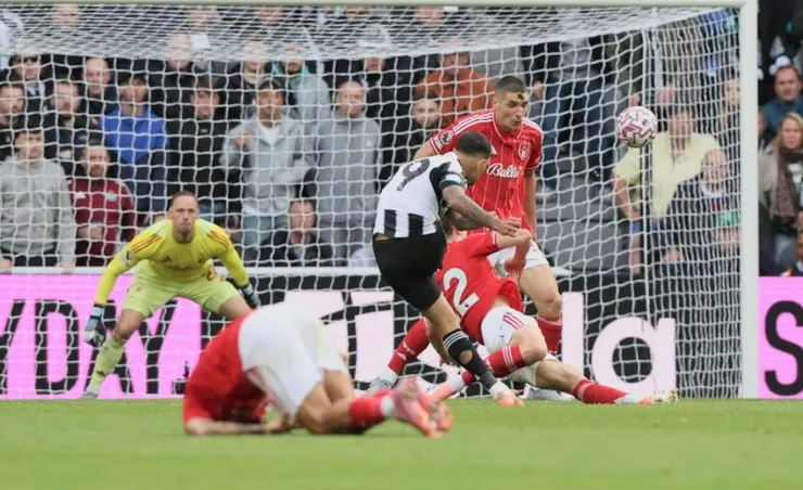 基馬雷斯抽射破網助紐卡素領先1:0