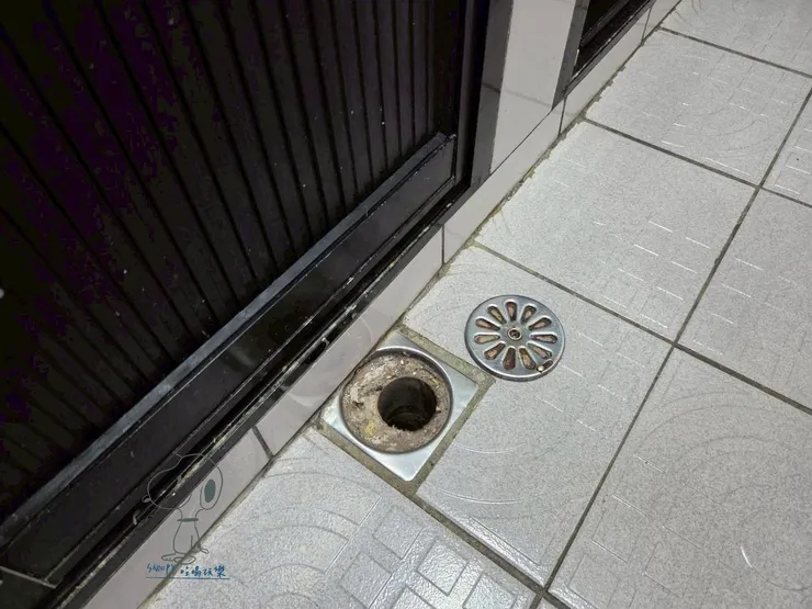 廚房排水孔也來用一下