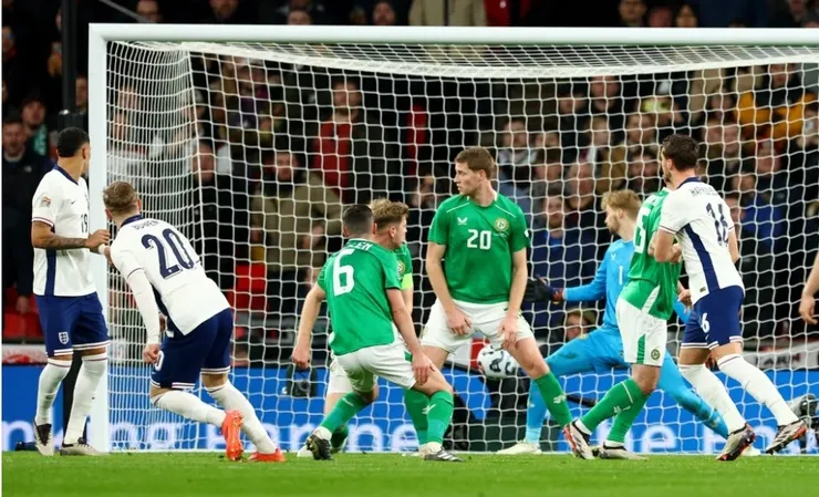 查洛保雲首次觸球便射入一球