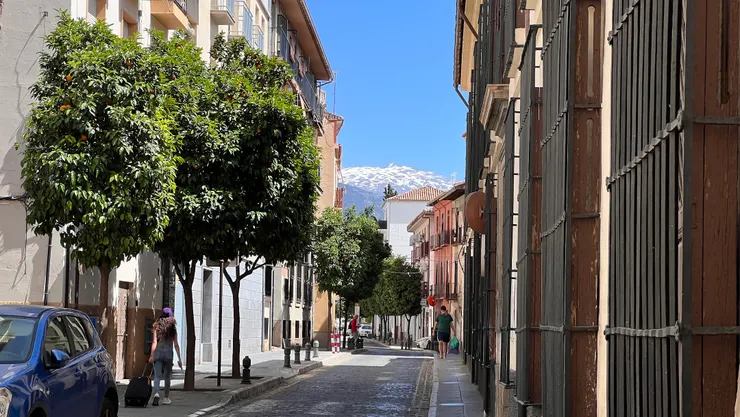 格拉納達民宿可以“賞雪”