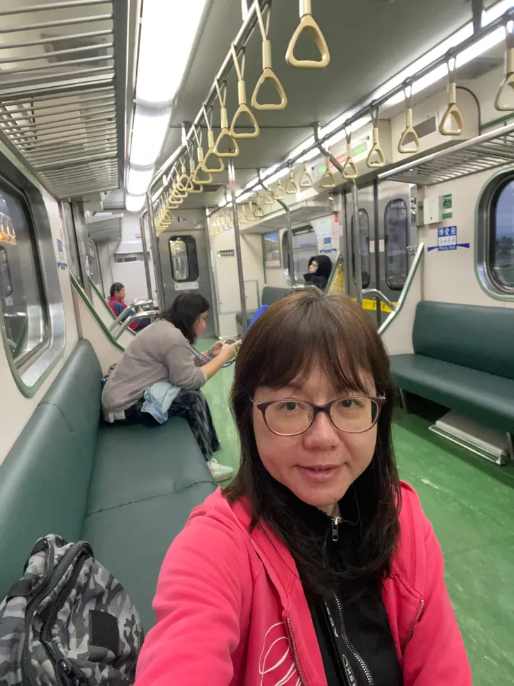 火車上的我