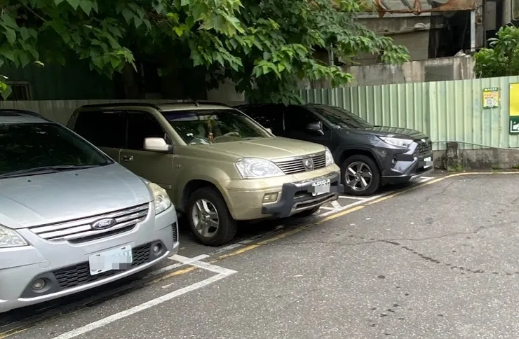 Nissan老車車說：我是無辜的啊～