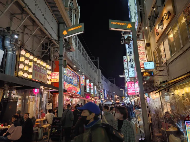 上野最熱鬧的莫過阿美橫町