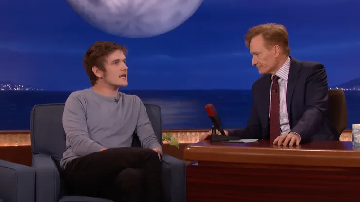 Bo Burnham是從Youtube起家的喜劇演員