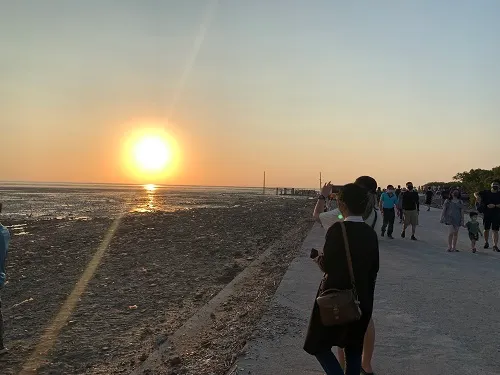 <引導的過程真的是漫漫長，就如同白天到黃昏>