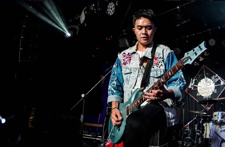 台客電力公司主唱aka寶島神很大主持人大堡