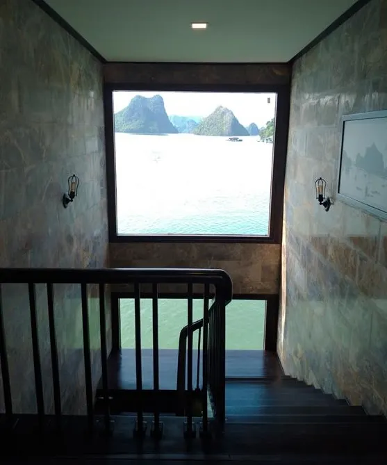 寬闊的落地窗，便是最自然的名畫