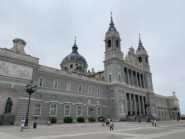 西班牙馬德里 山城托雷多三天兩夜~