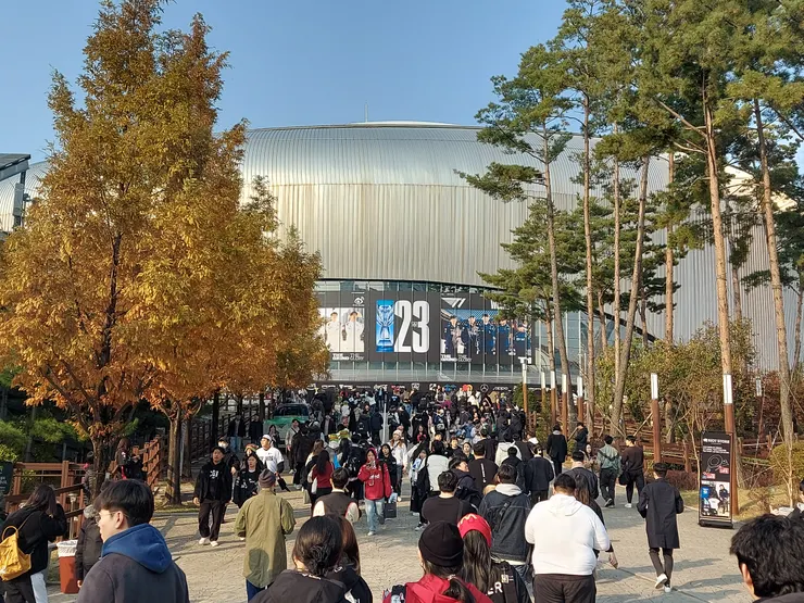 閉上眼，白日夢中的我，眼前是類似這樣的風景。