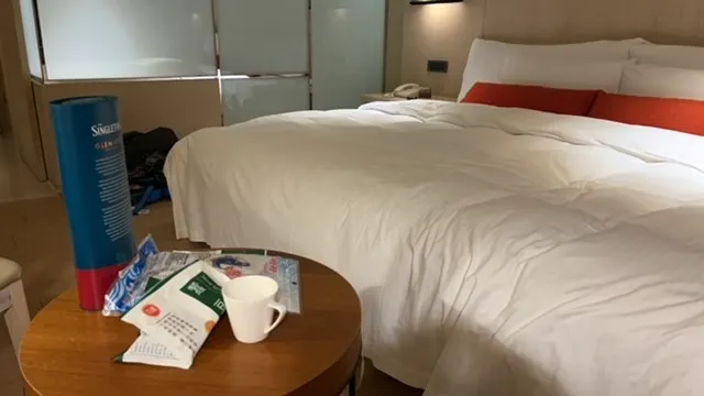  傳說中的828號房