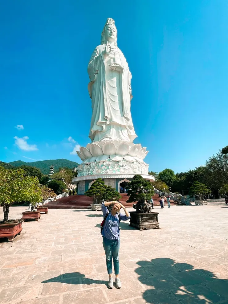 峴港山茶半島靈應寺 shot by 導遊 @ 峴港,越南。 18 / 01 / 2026. ( 工作中的偷閒照 )