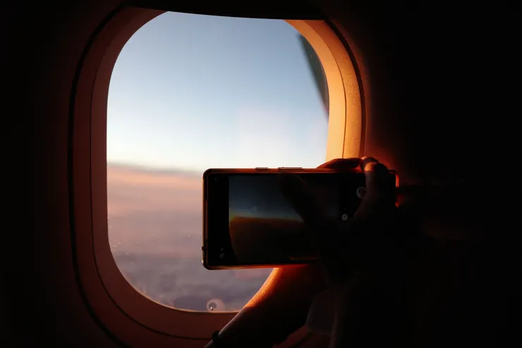 飛機上的晚霞，有種跟平常不一樣的美