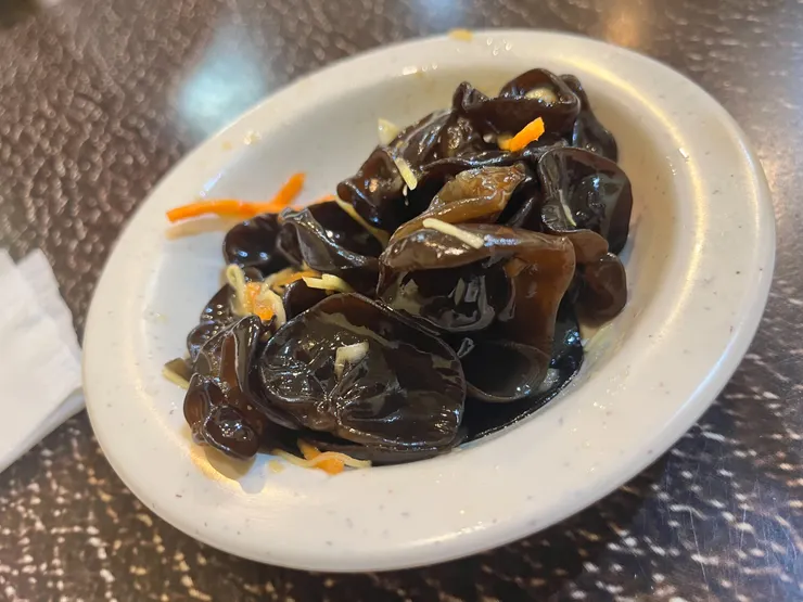 絲毫不敷衍的神品小菜。