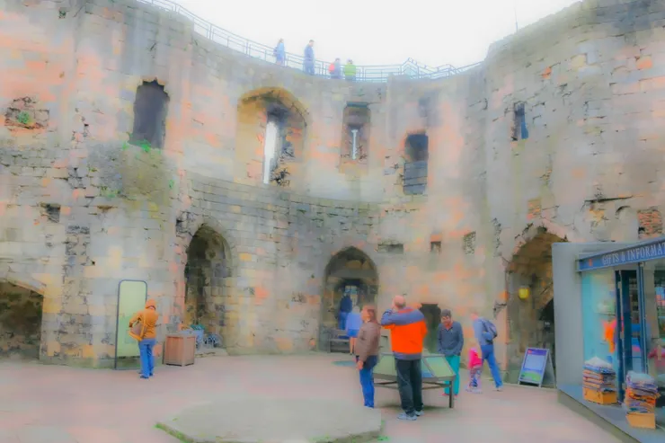 克里福德塔(Clifford's Tower)如今的內部一景