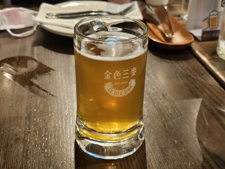 壽星只能擇一去選擇要啤酒還是蛋糕，這點要注意一下