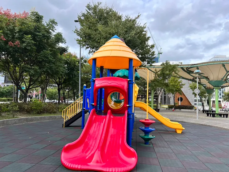 快樂兒童園地