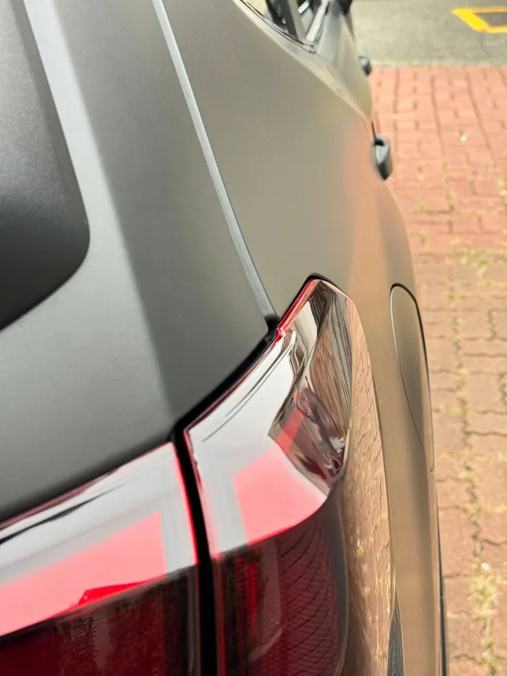 台南汽車包膜推薦【Force弗爾仕車體包膜】3M膜料全車改色