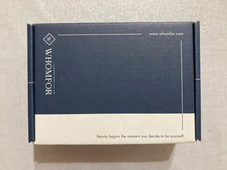 一般包裝的盒子藍白色很有質感,外包裝也很堅固!