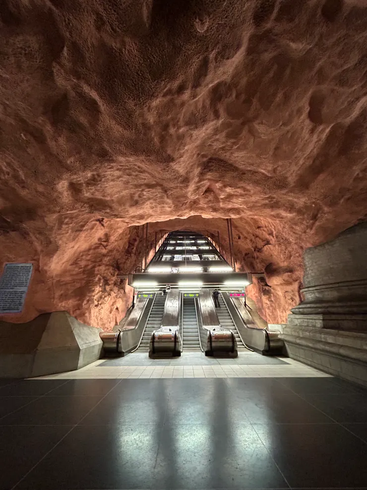 這裡許多地鐵站都蠻有特色！