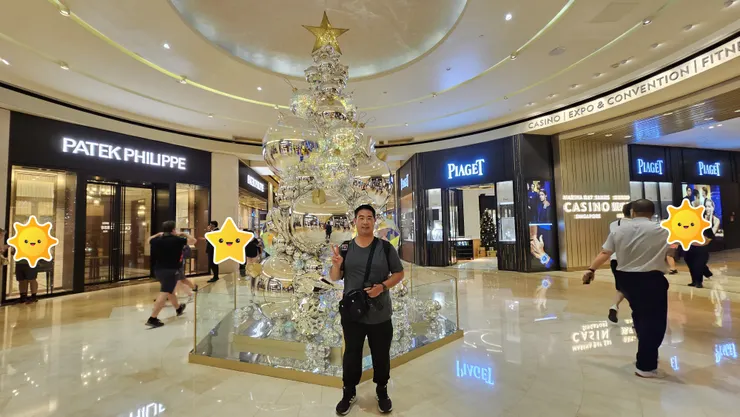 金沙酒店賭場區和精品區的聖誕樹!