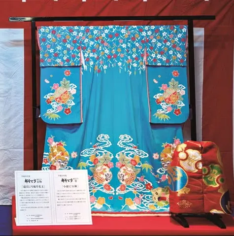 2019年的大會舞服裝，採用的雪輪圖案有其由來